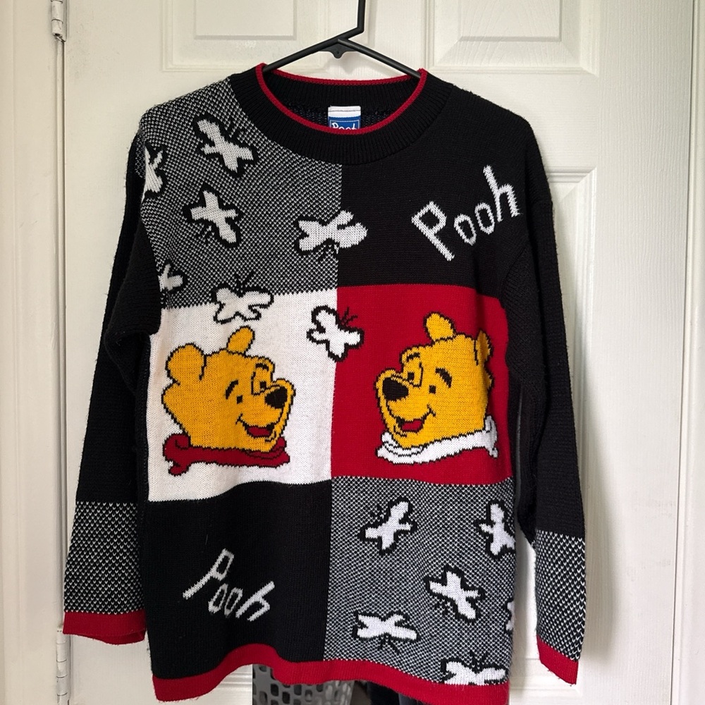 Vintage Winnie the Pooh Colorblock Sweater | 90s Disney Knit